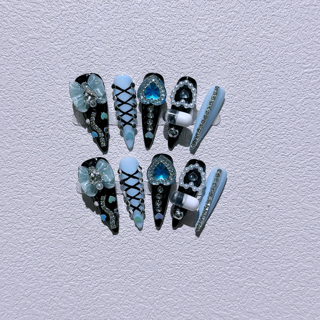 レースアップ・ブルーハートリボン