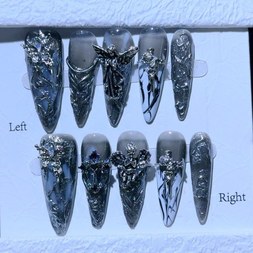 メタリック・エンジェル