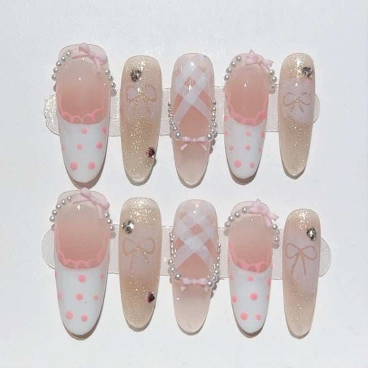 マカロンピンクのガーリークロス