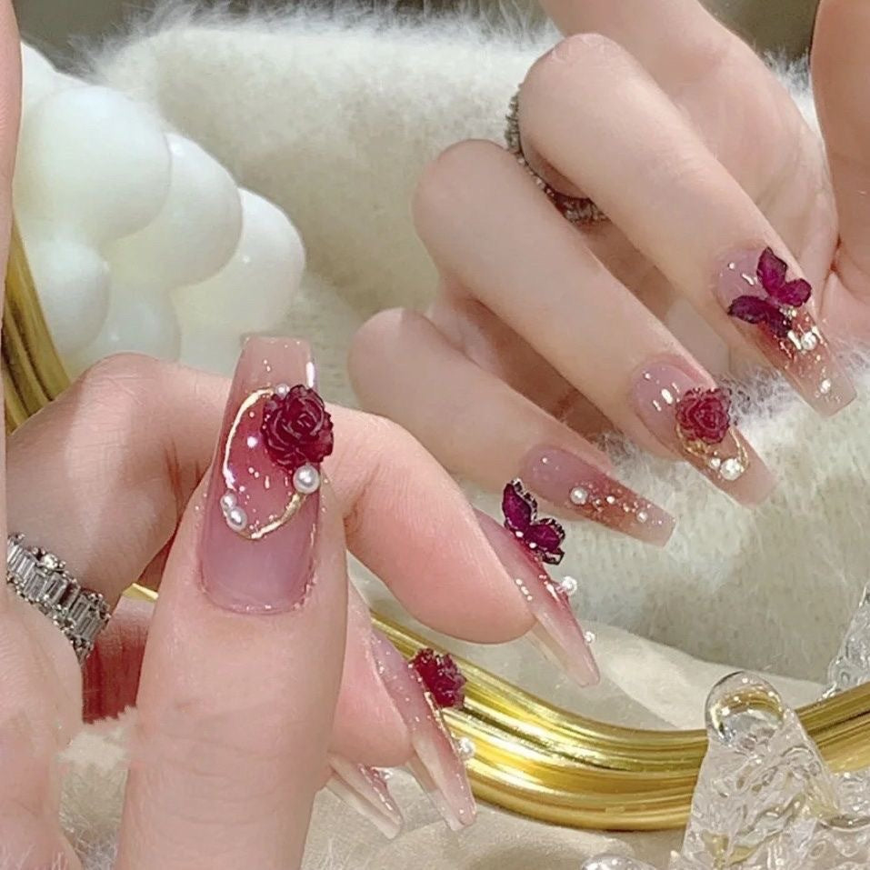 ゴシック・レッドローズ