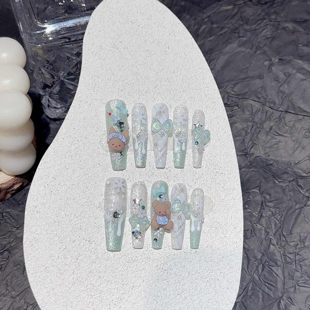 クリスマスベアのホワイトスノー