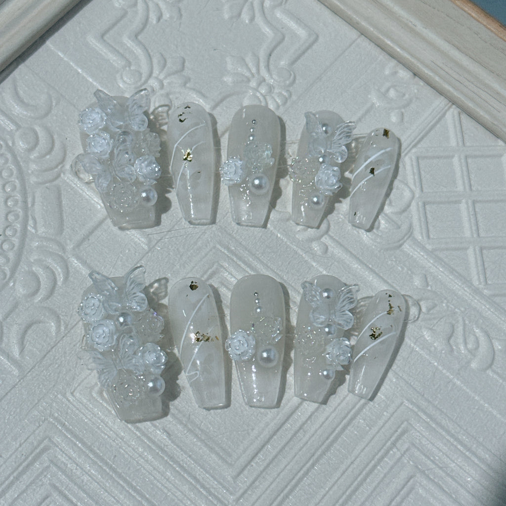 クリア・カメリア・バタフライ