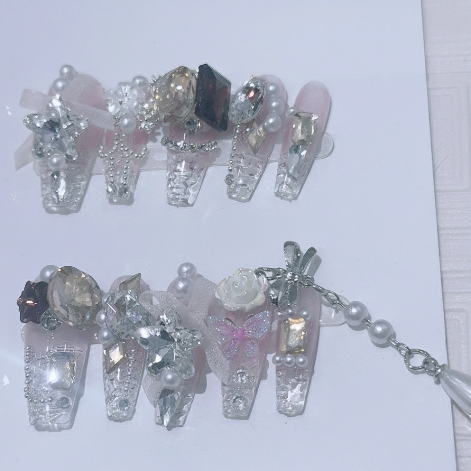 クリスタル・ベール