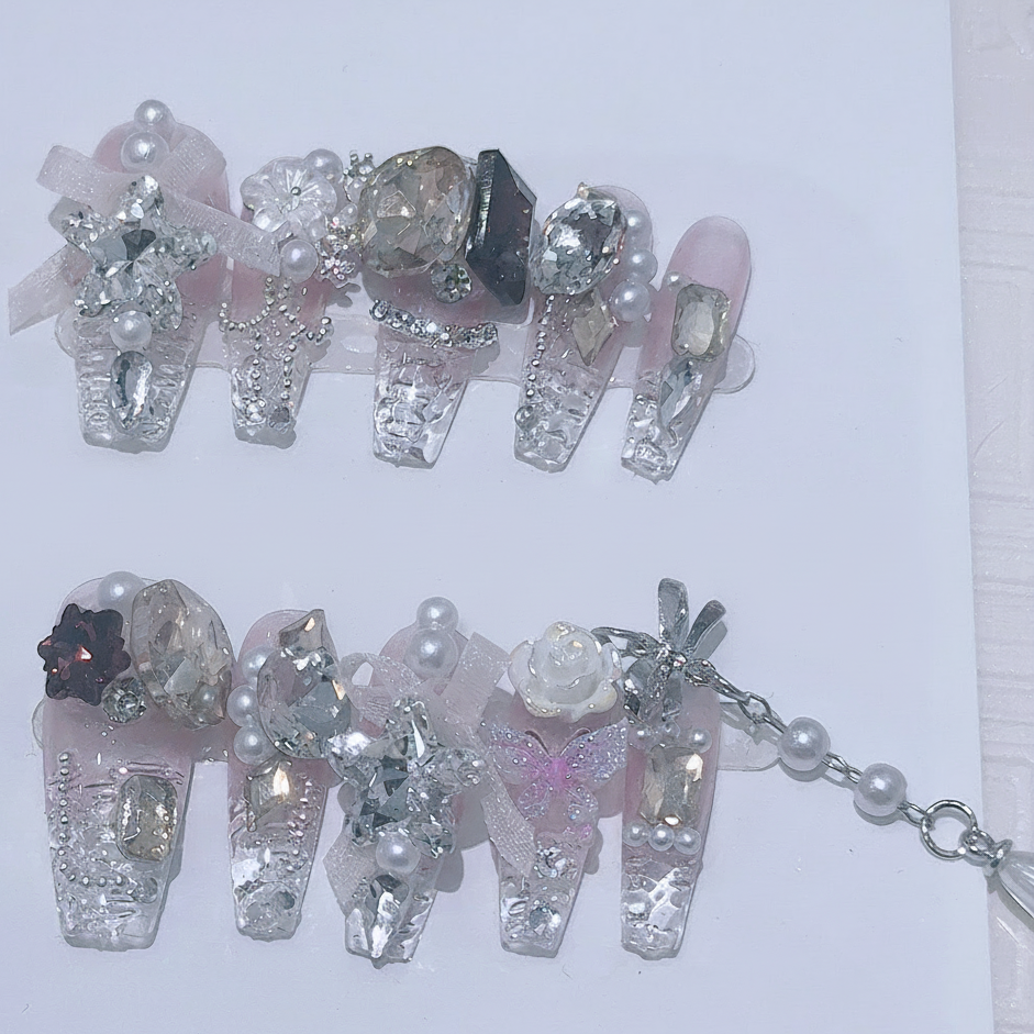 クリスタル・ベール