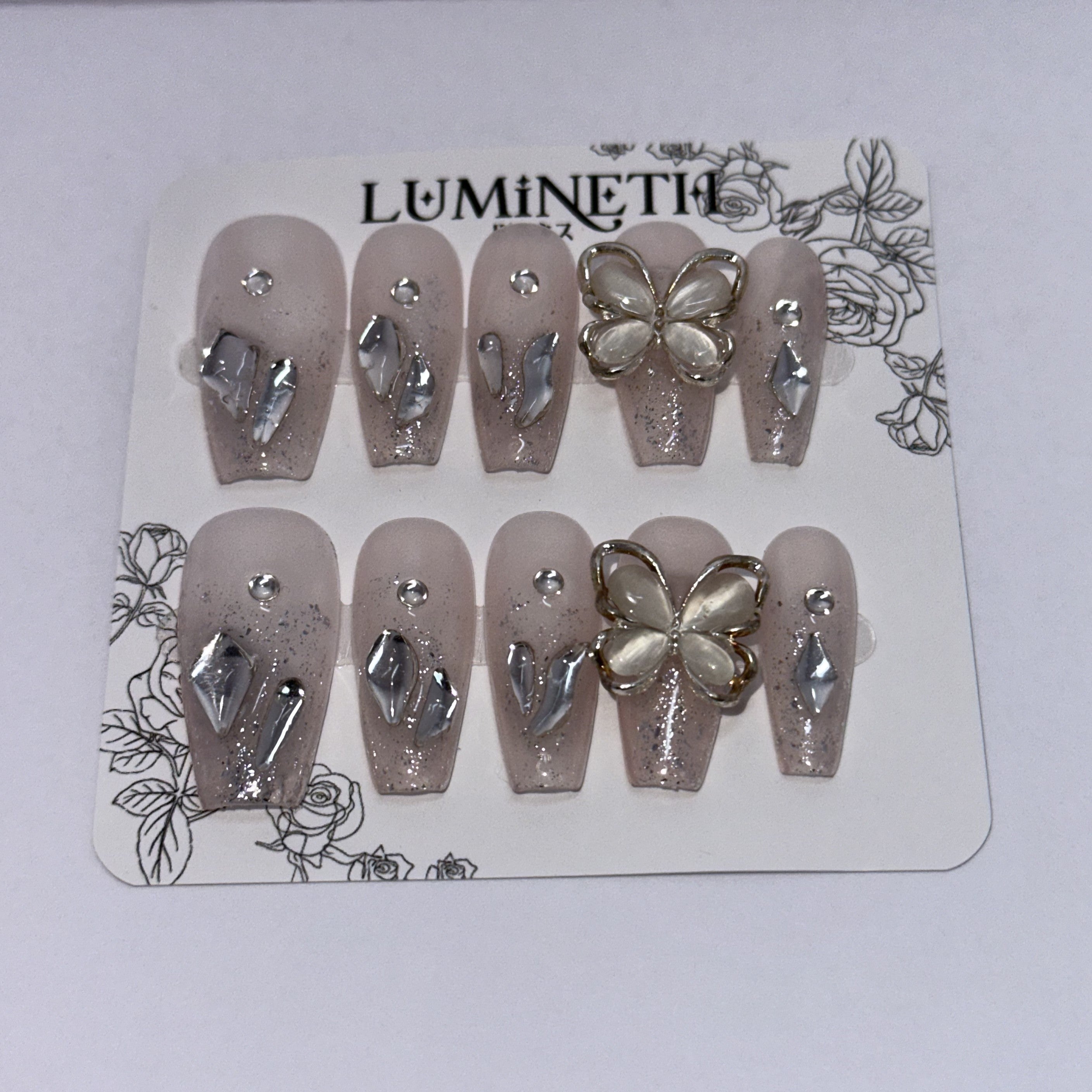 ダイヤモンド・バタフライ