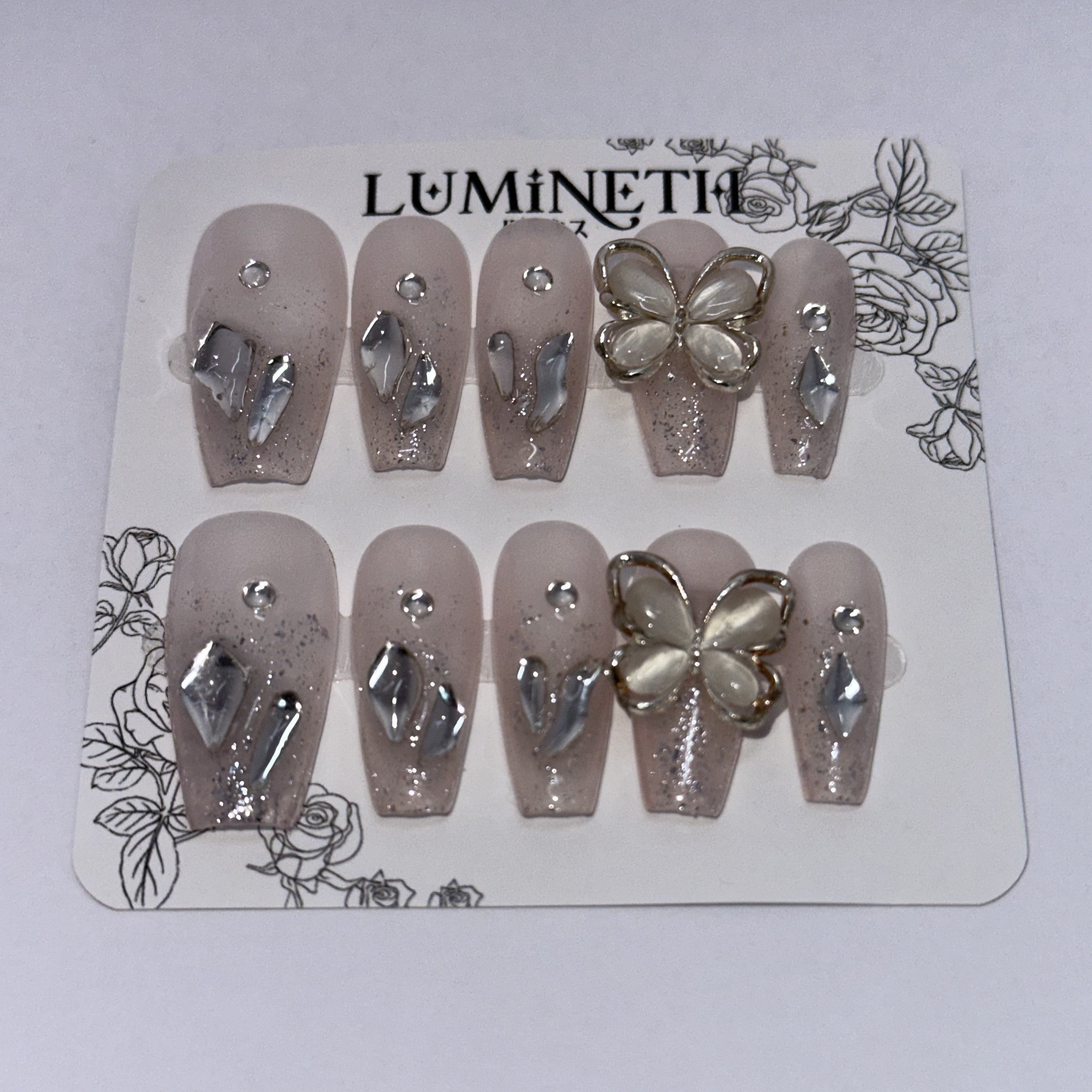 ダイヤモンド・バタフライ