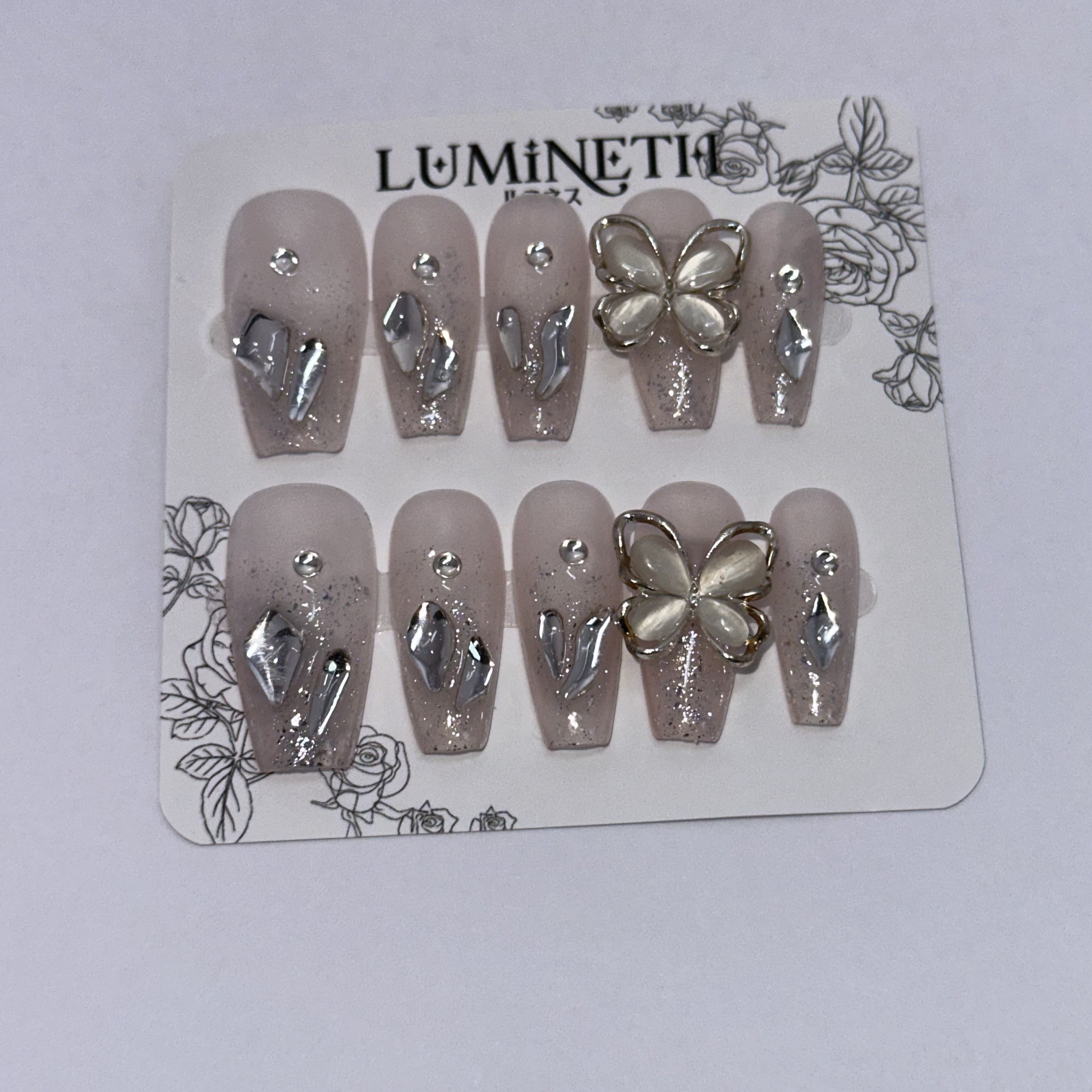 ダイヤモンド・バタフライ