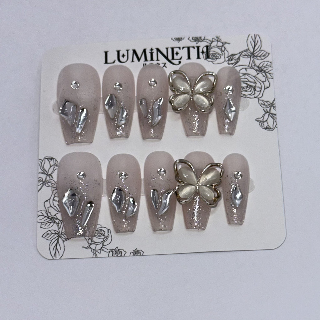 ダイヤモンド・バタフライ