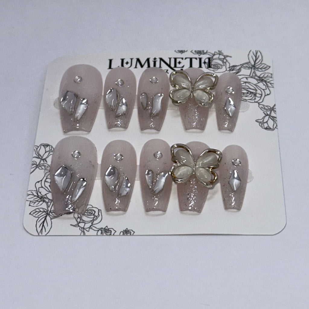 ダイヤモンド・バタフライ