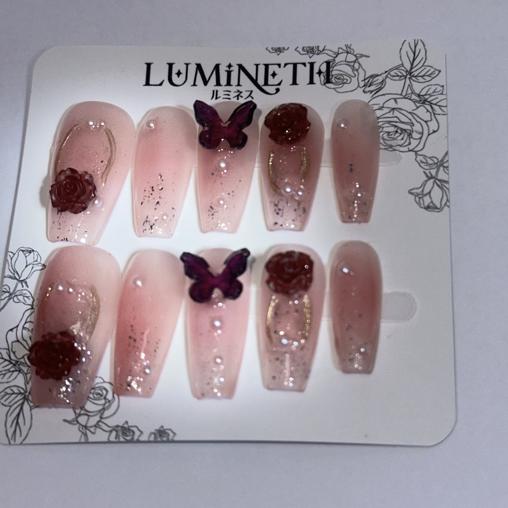 ゴシック・レッドローズ