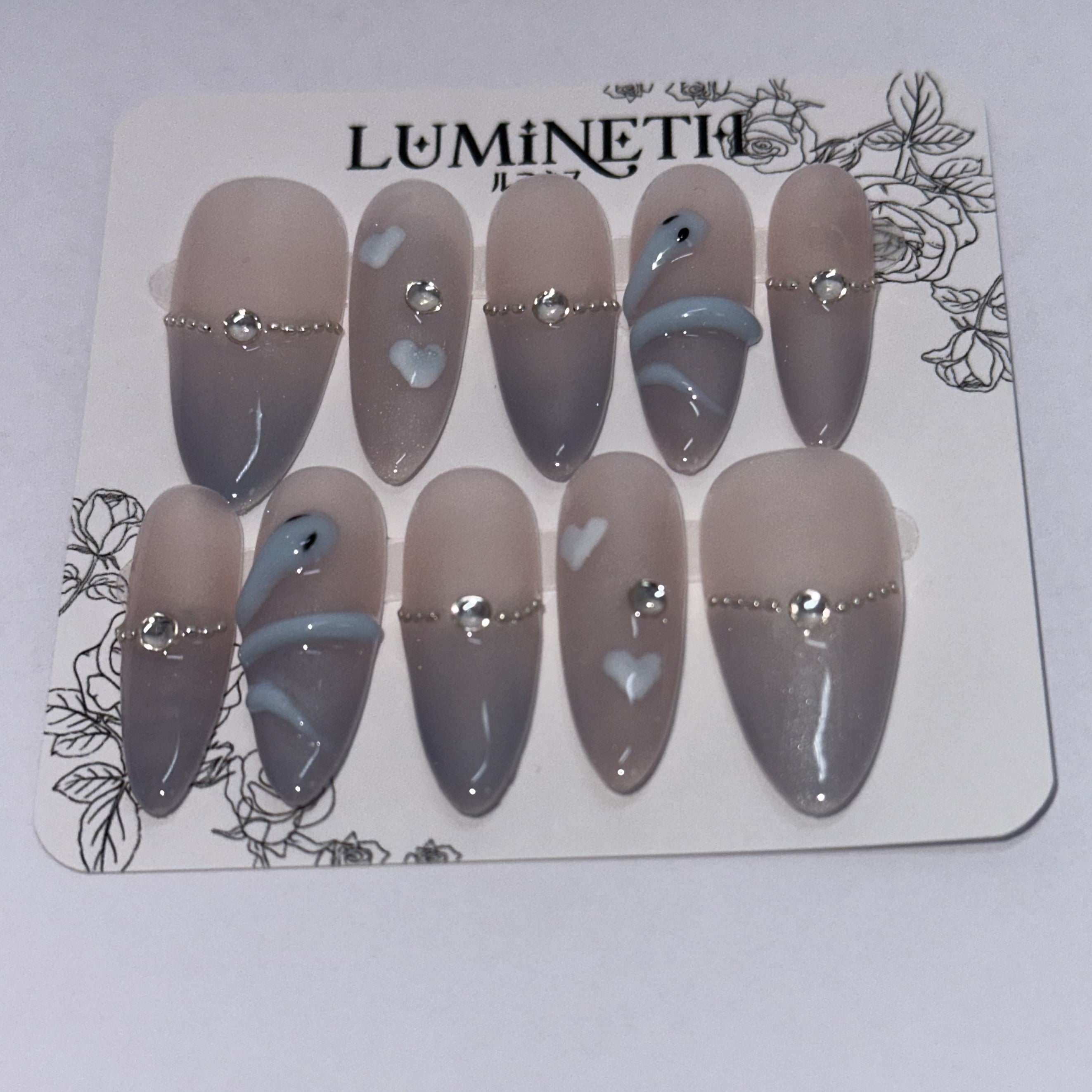 スネークライン・アクアハート