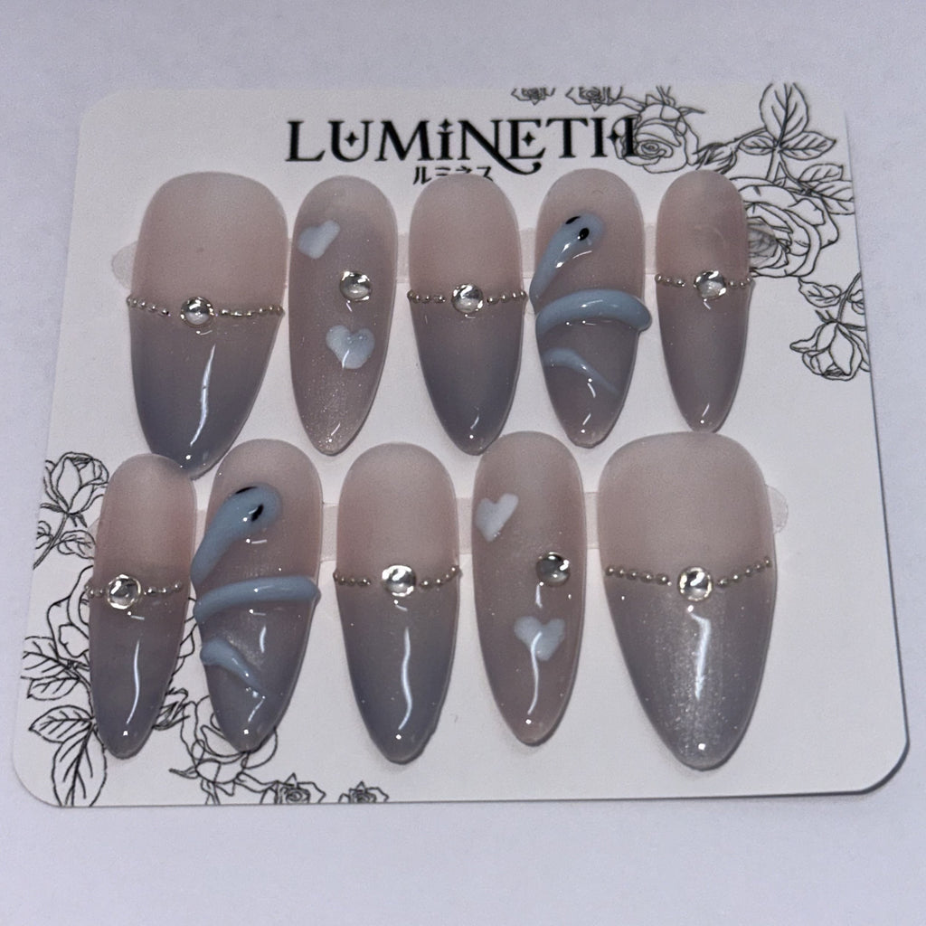 スネークライン・アクアハート