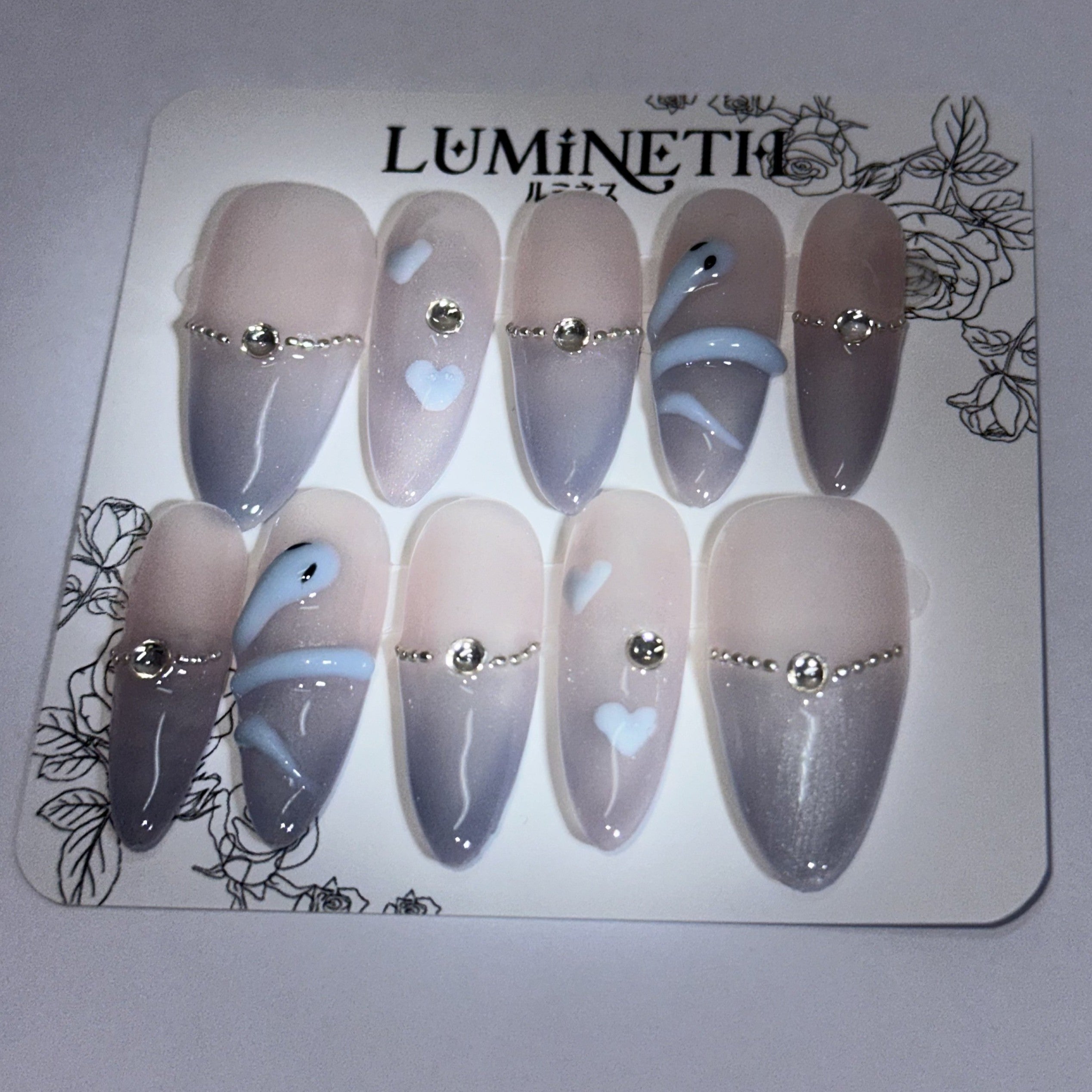 スネークライン・アクアハート