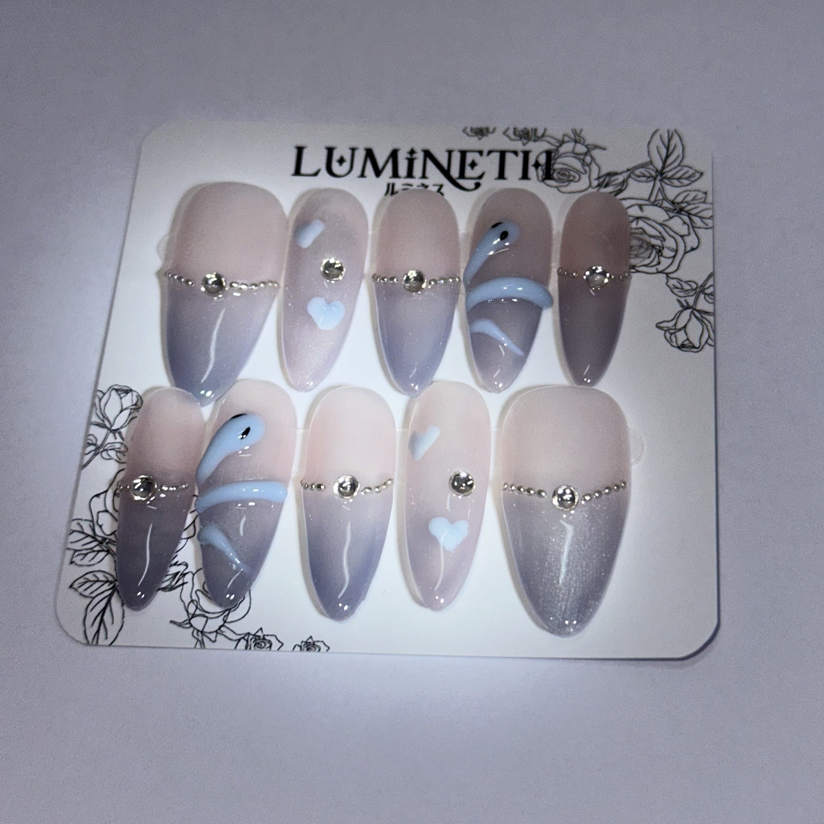 スネークライン・アクアハート