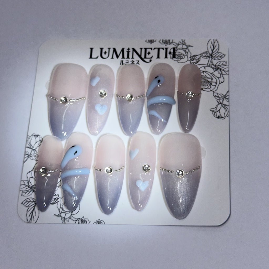 スネークライン・アクアハート