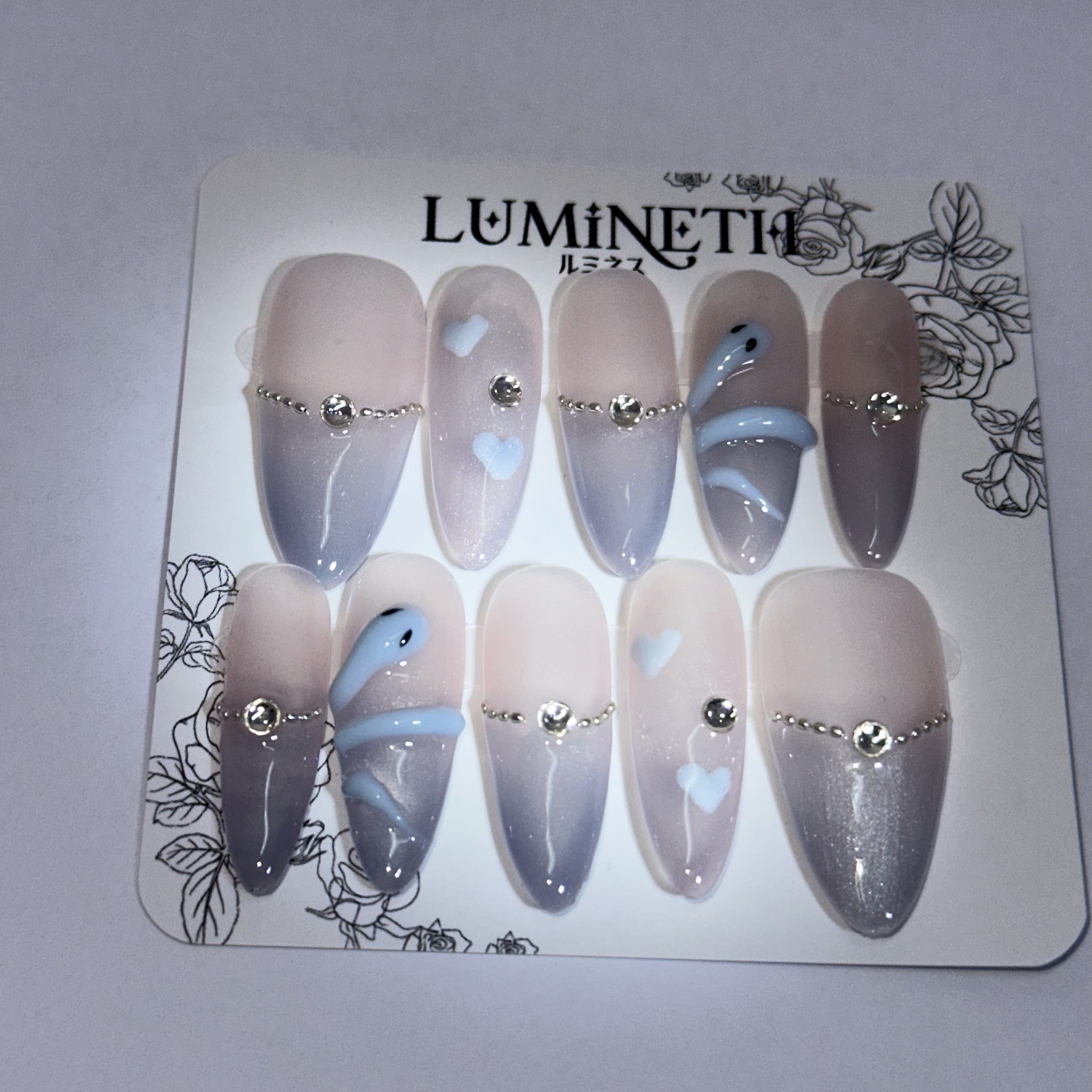 スネークライン・アクアハート