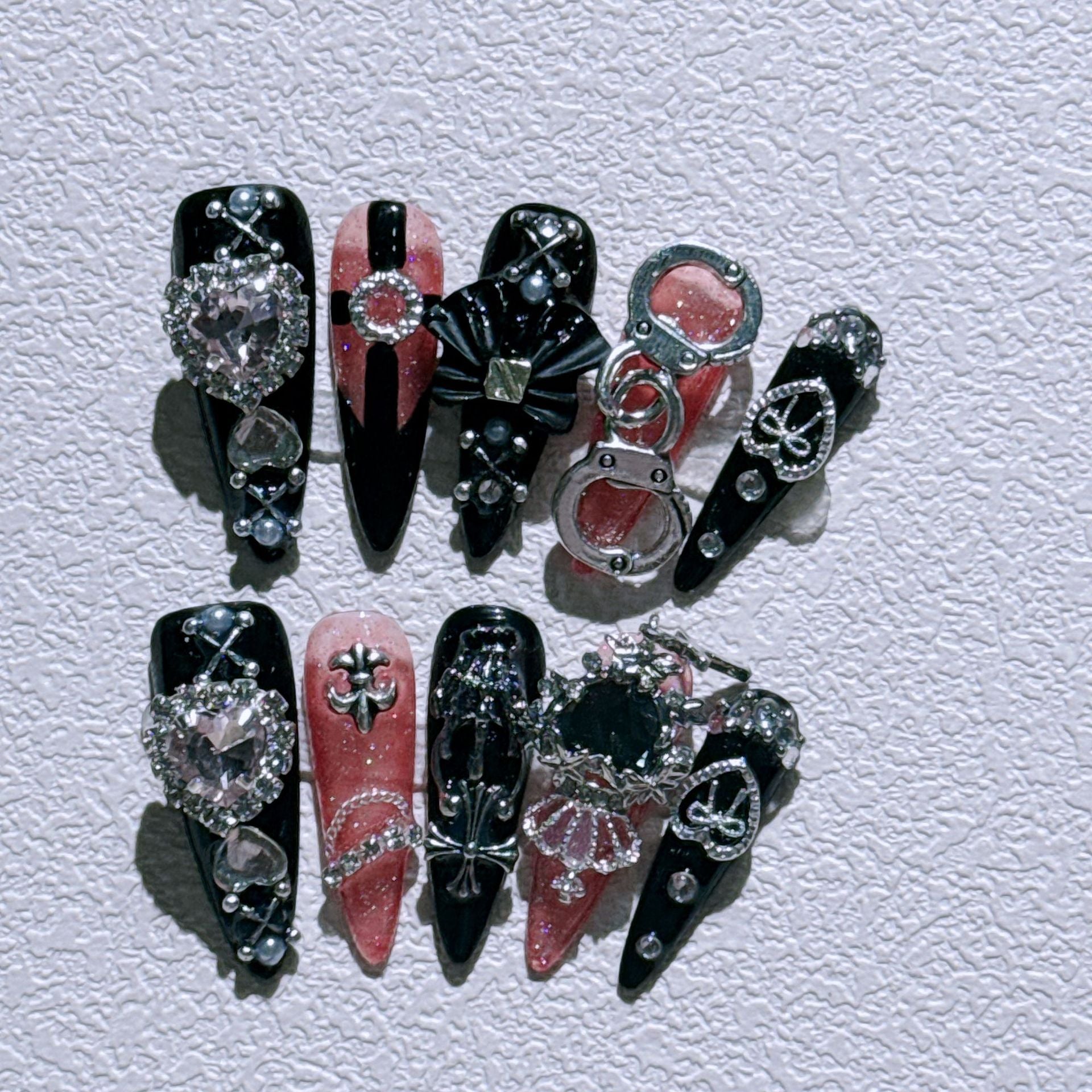 やみロック・ドール