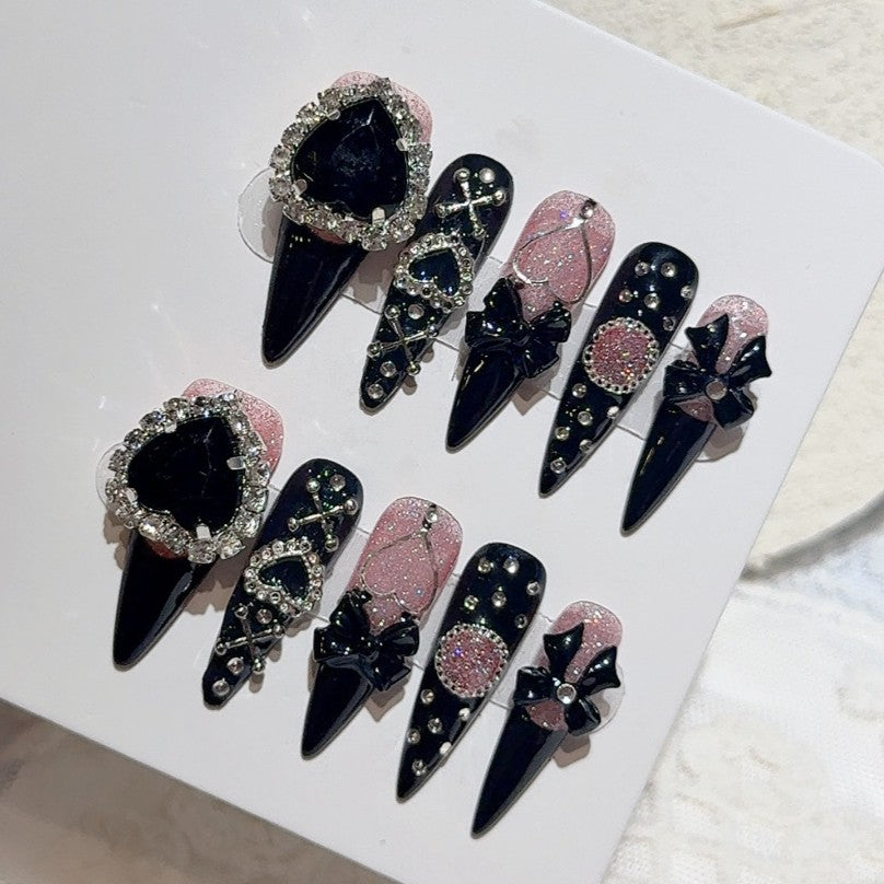 漆黒のクイーン・ハート