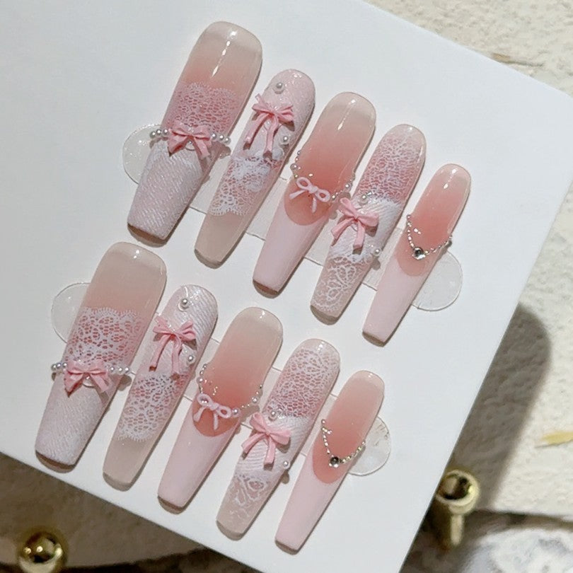 マカロンピンクレースリボン