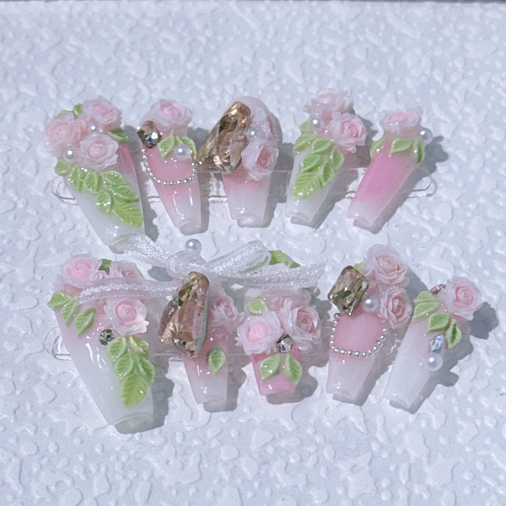 アンティークローズガーリーネイル