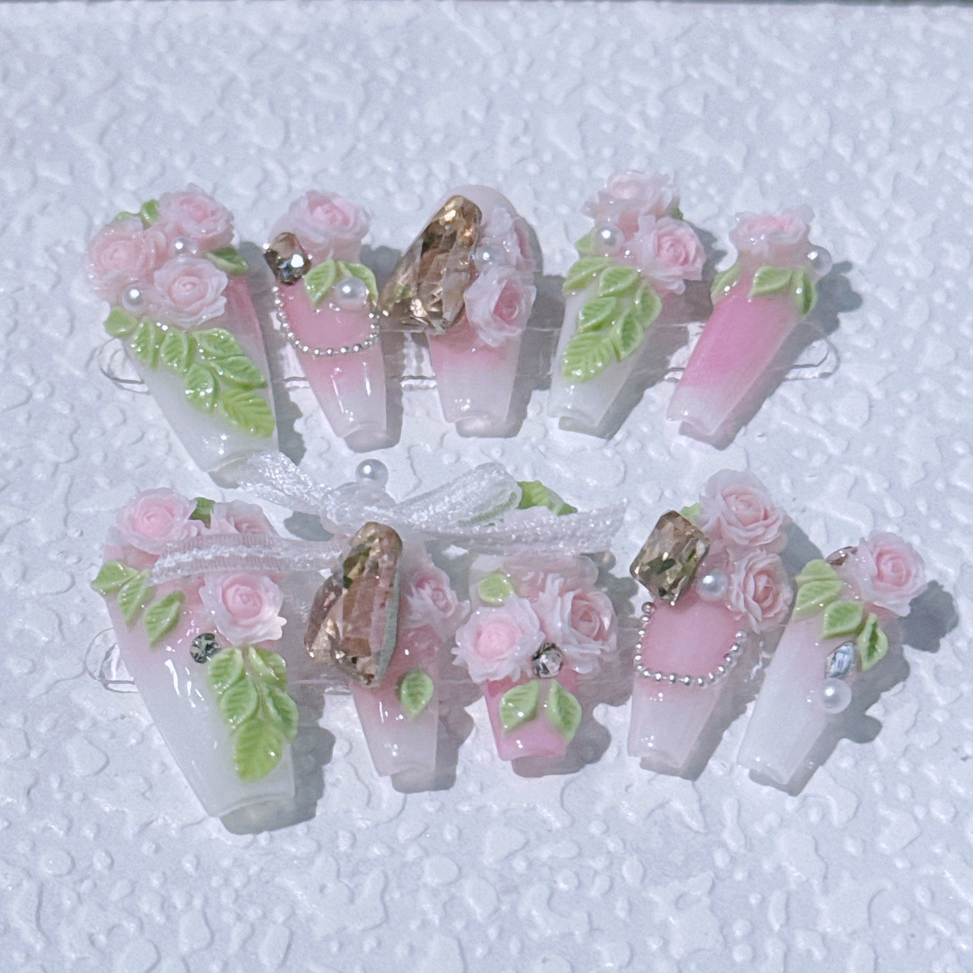 アンティークローズガーリーネイル